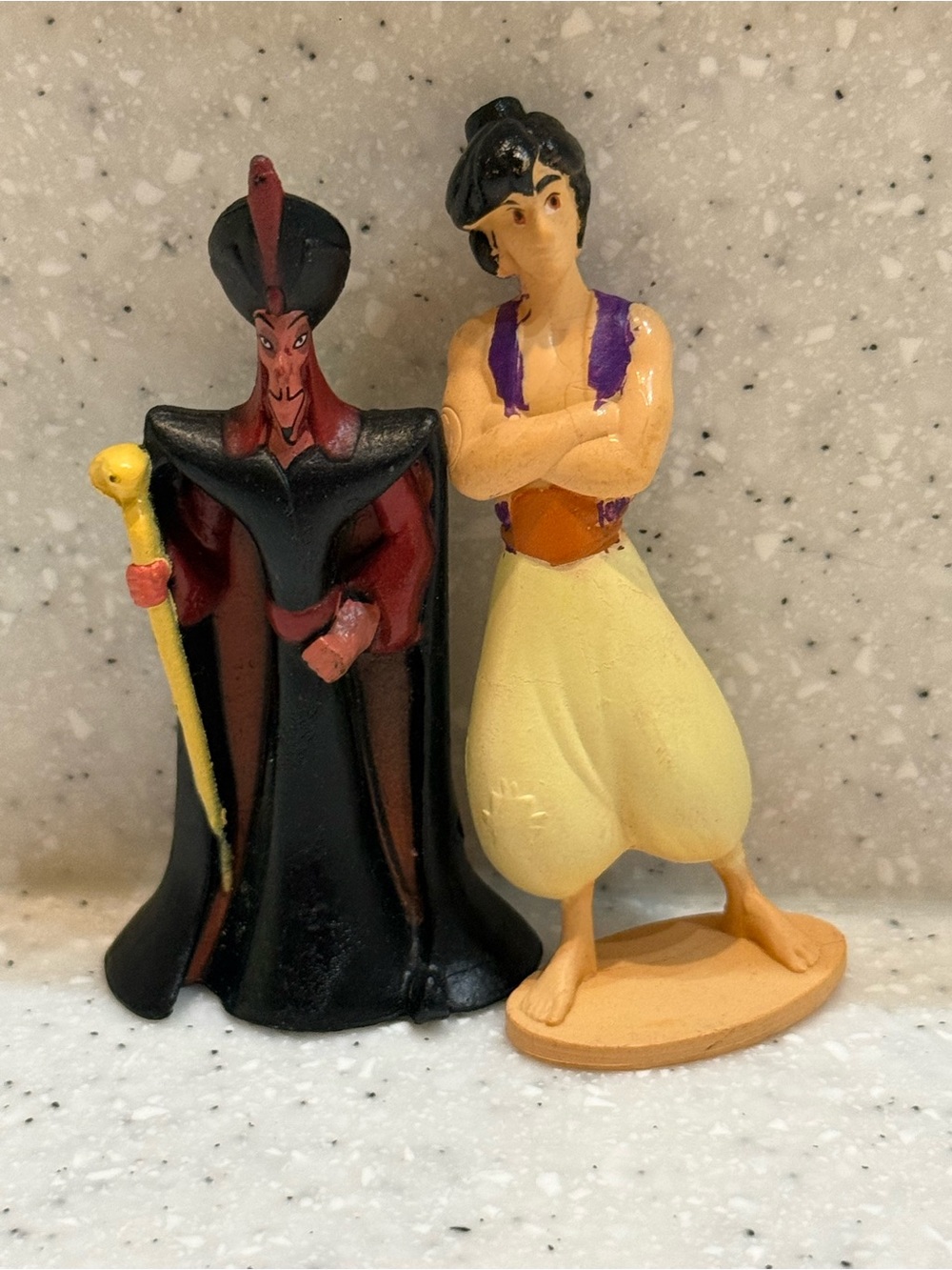 2 Aladdin Disney-Inspired Black & Cream Decorative Figurine Set